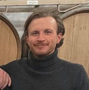 Meet your Posher, Alex